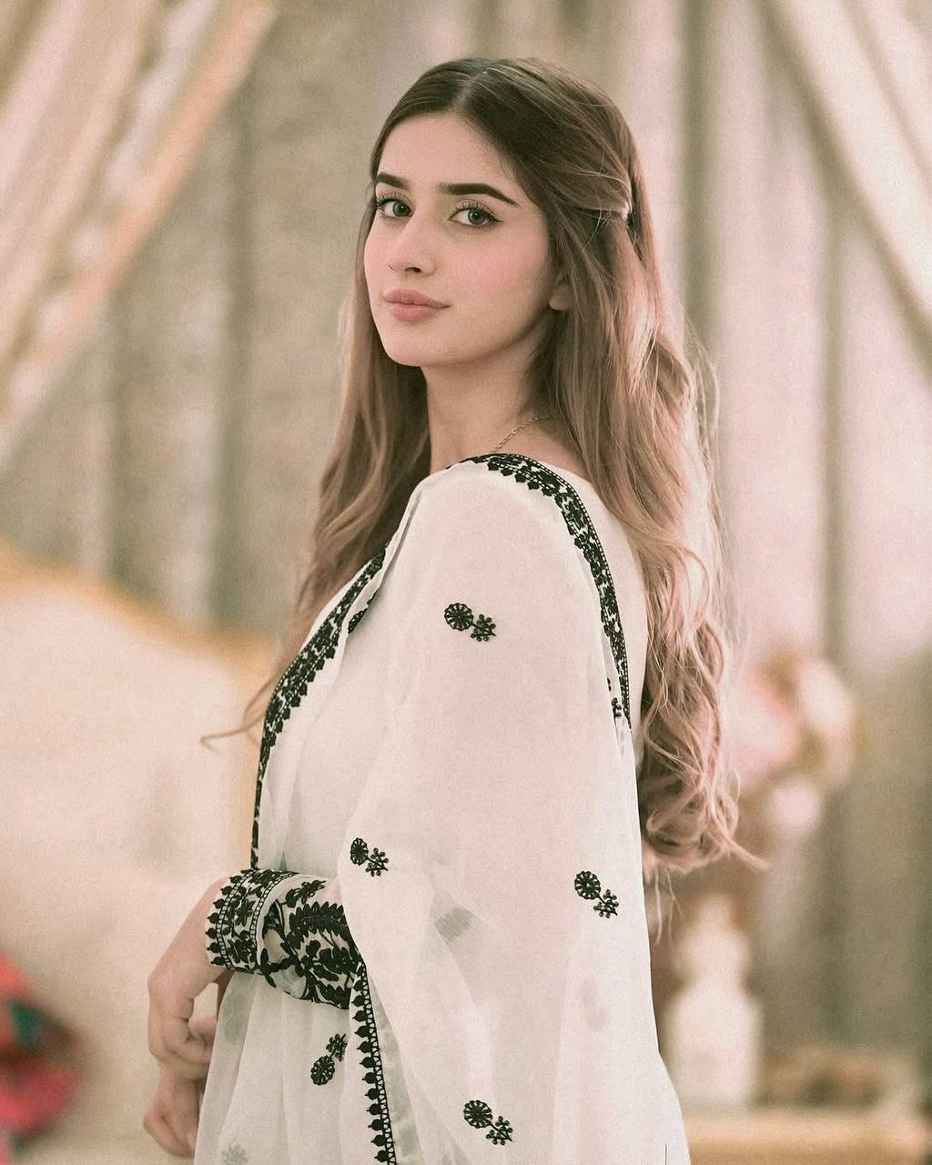 Designer Party Wear Look