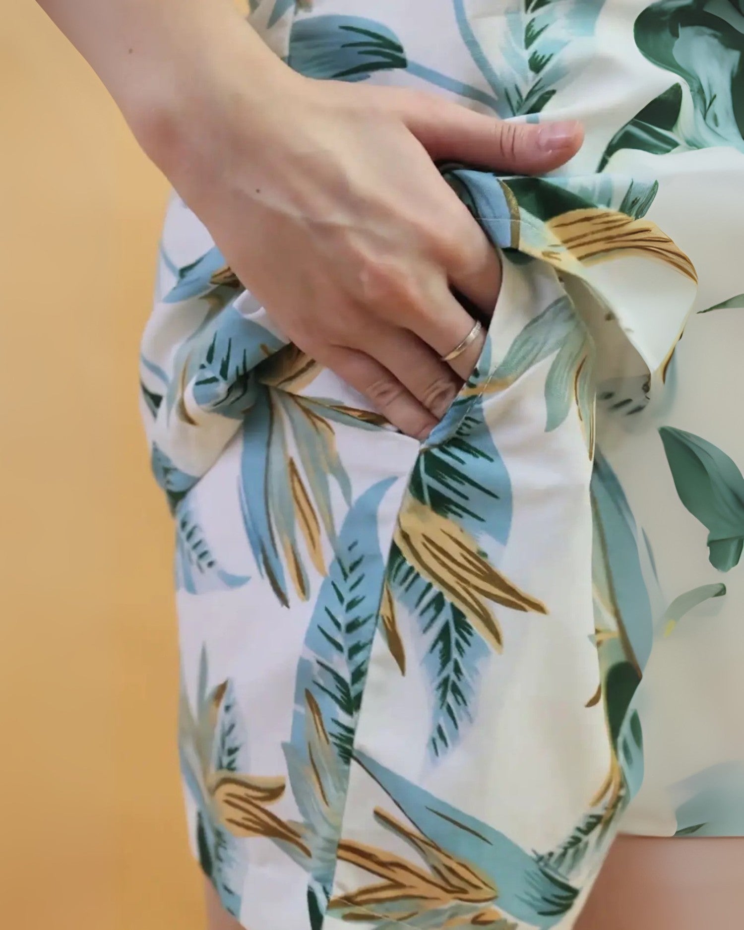 Green Leaf Shorts Set