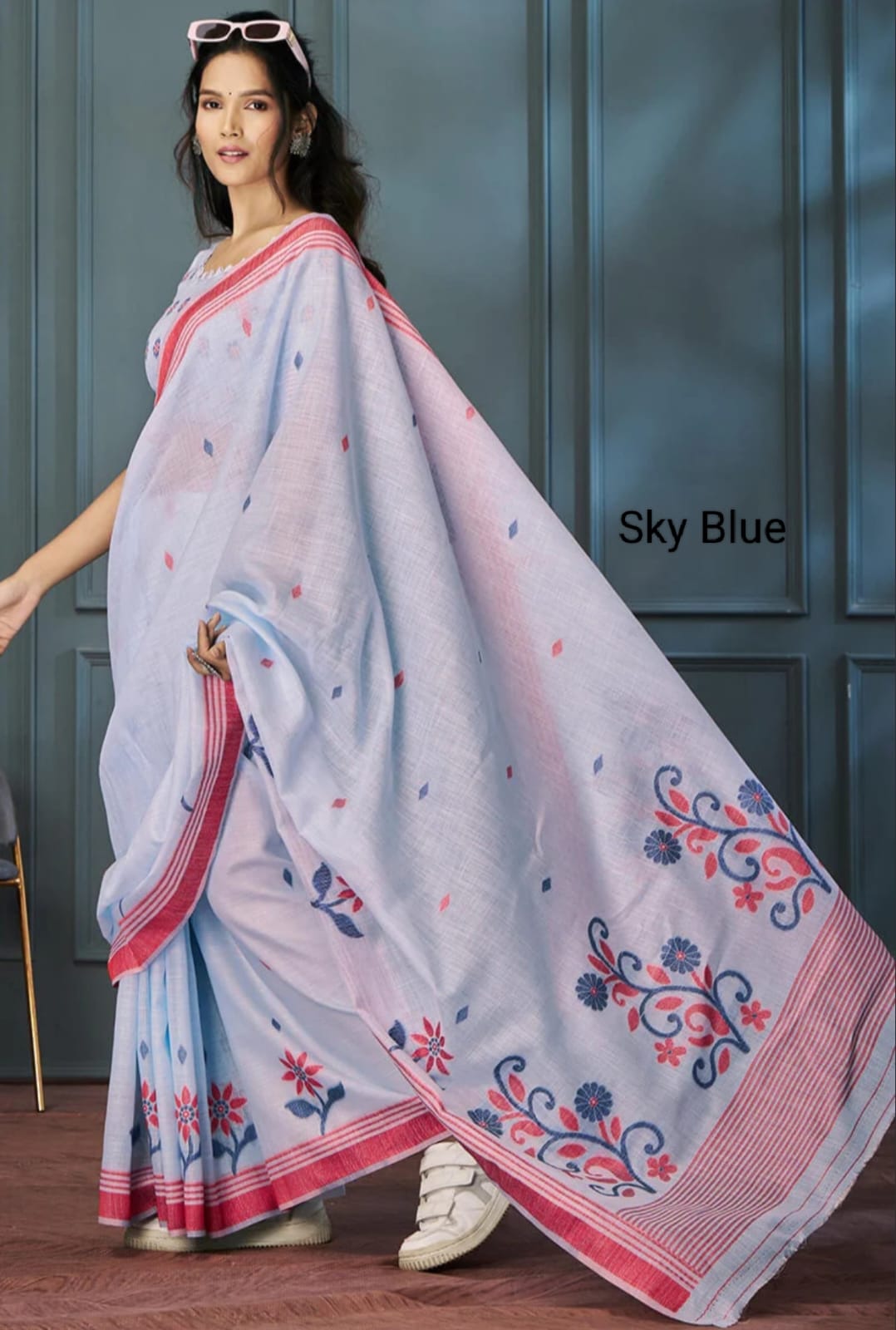 Plain Linen Digital Print Saree – MG665.560SS