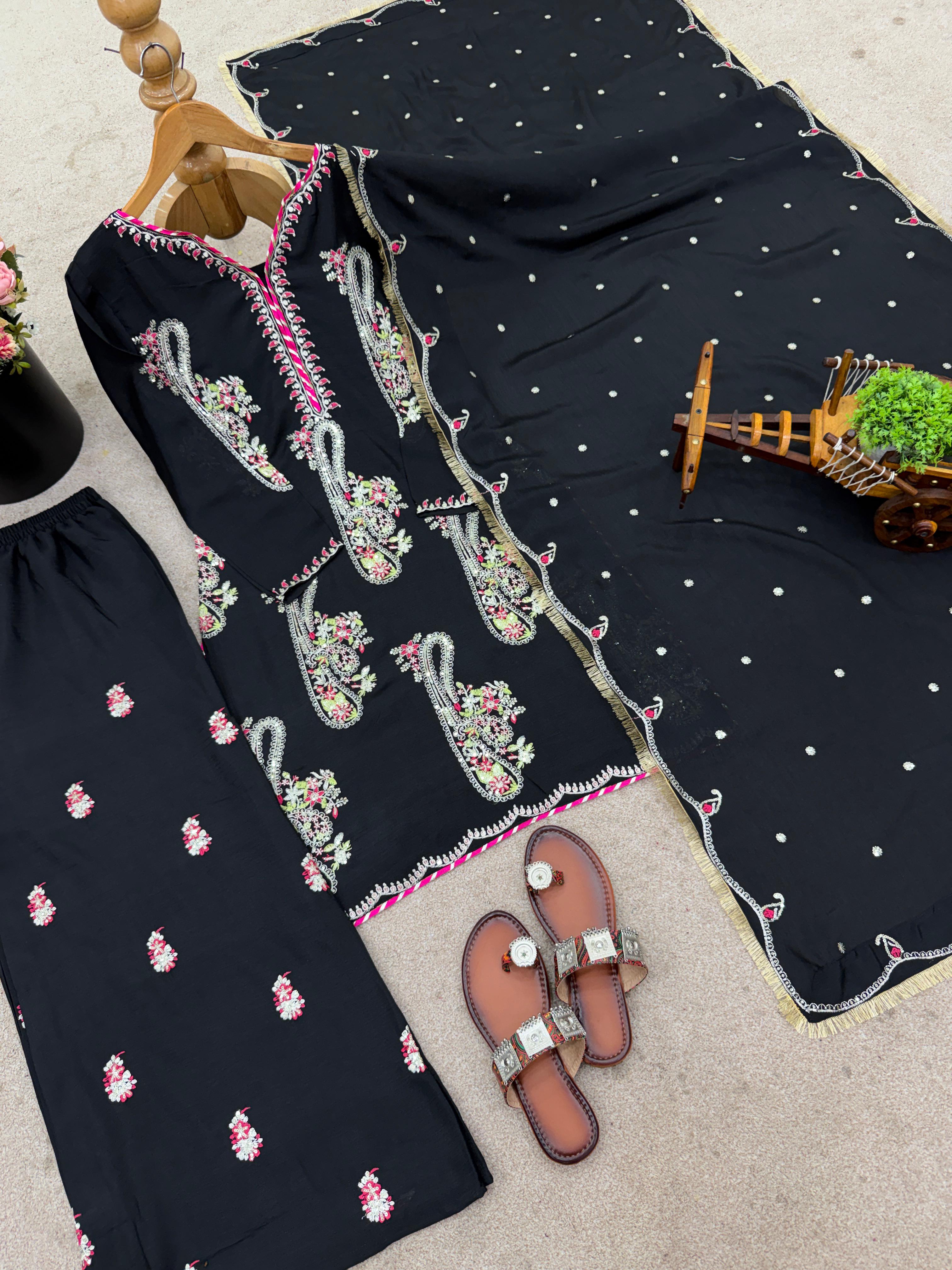Heavy Chinon Embroidered Kurti Plazzo Set ssvf_jf035.1149