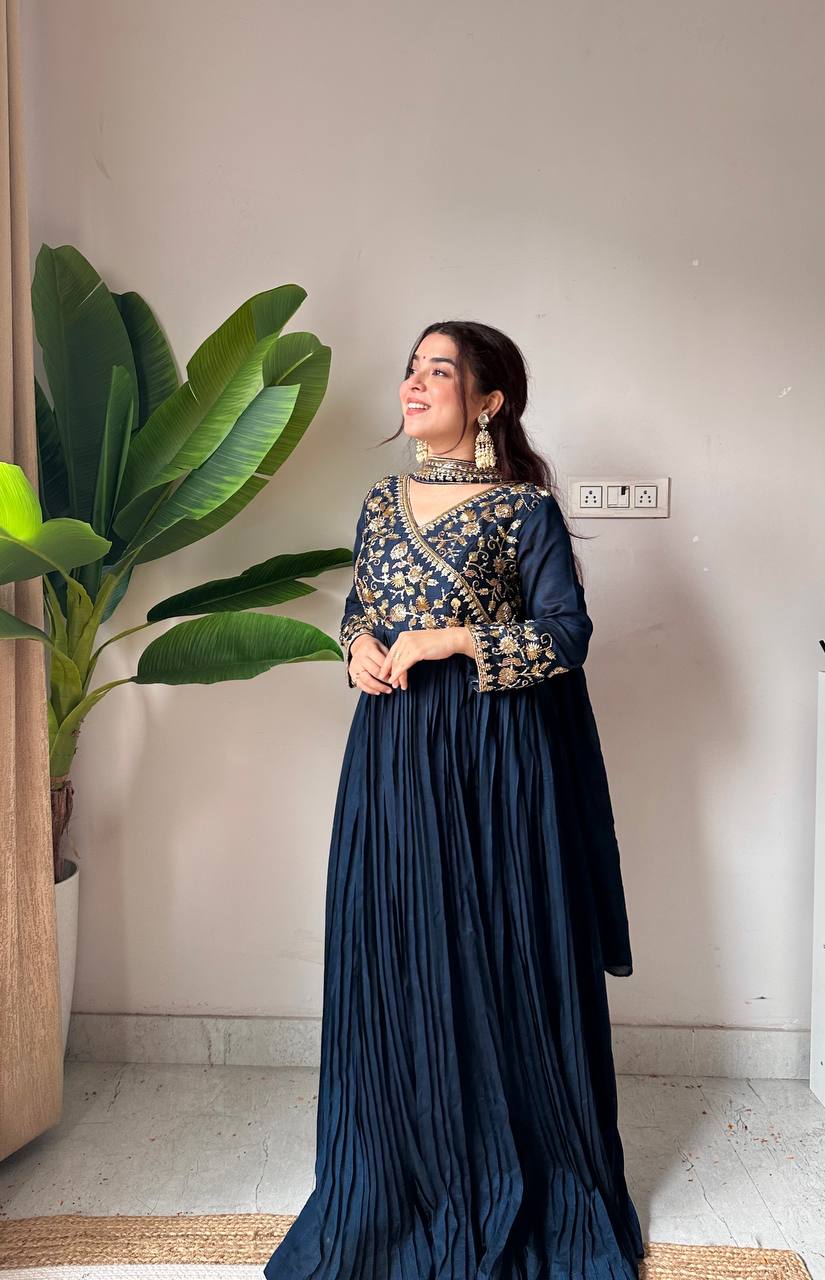 Gulnaar – Blooming Vichitra Embroidered Kurti Set with Dupatta | Premium Party & Festive Wear
