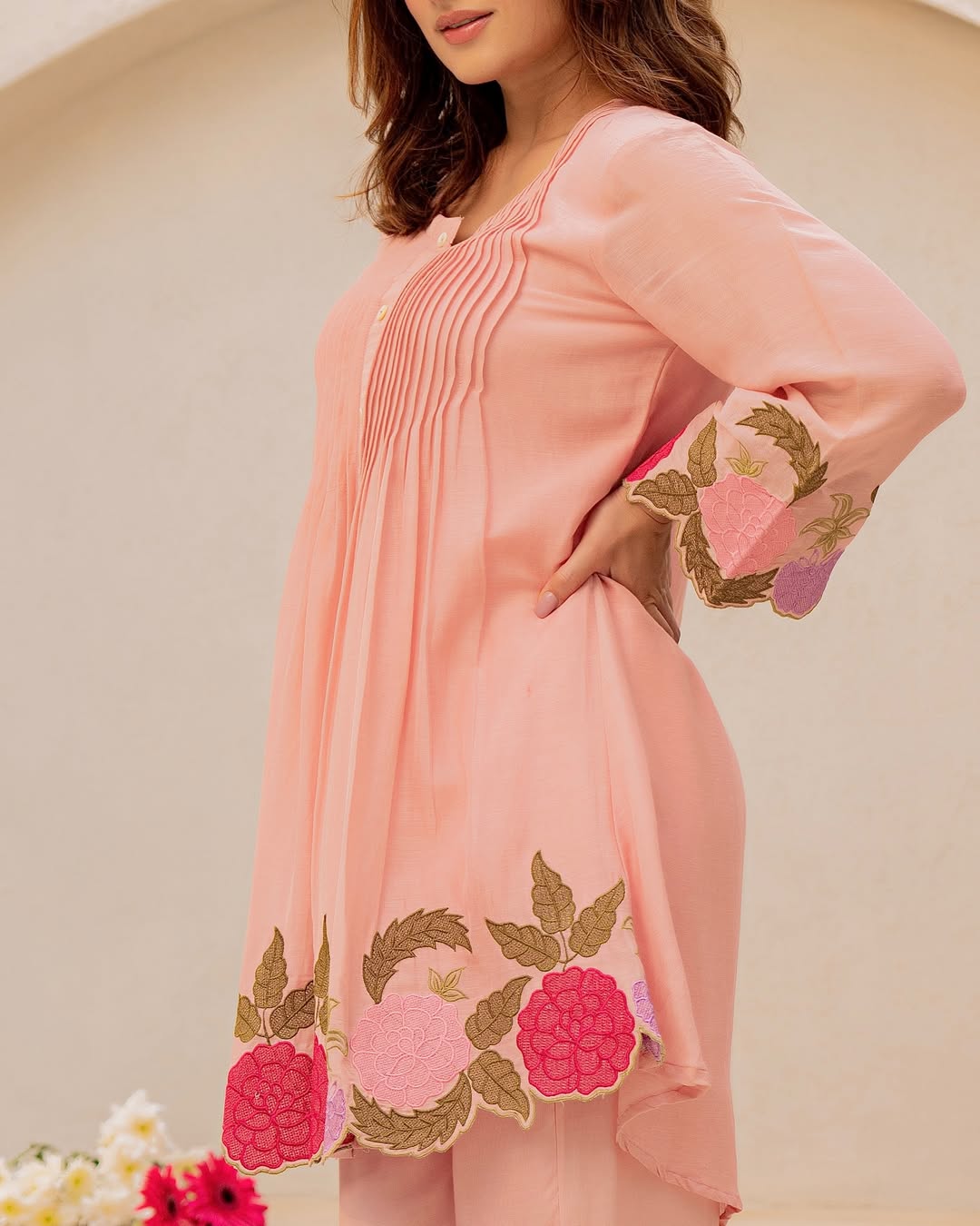 Mul Chanderi Embroidered Cord Set with Bracelet Mul Chanderi Set_ssvf970