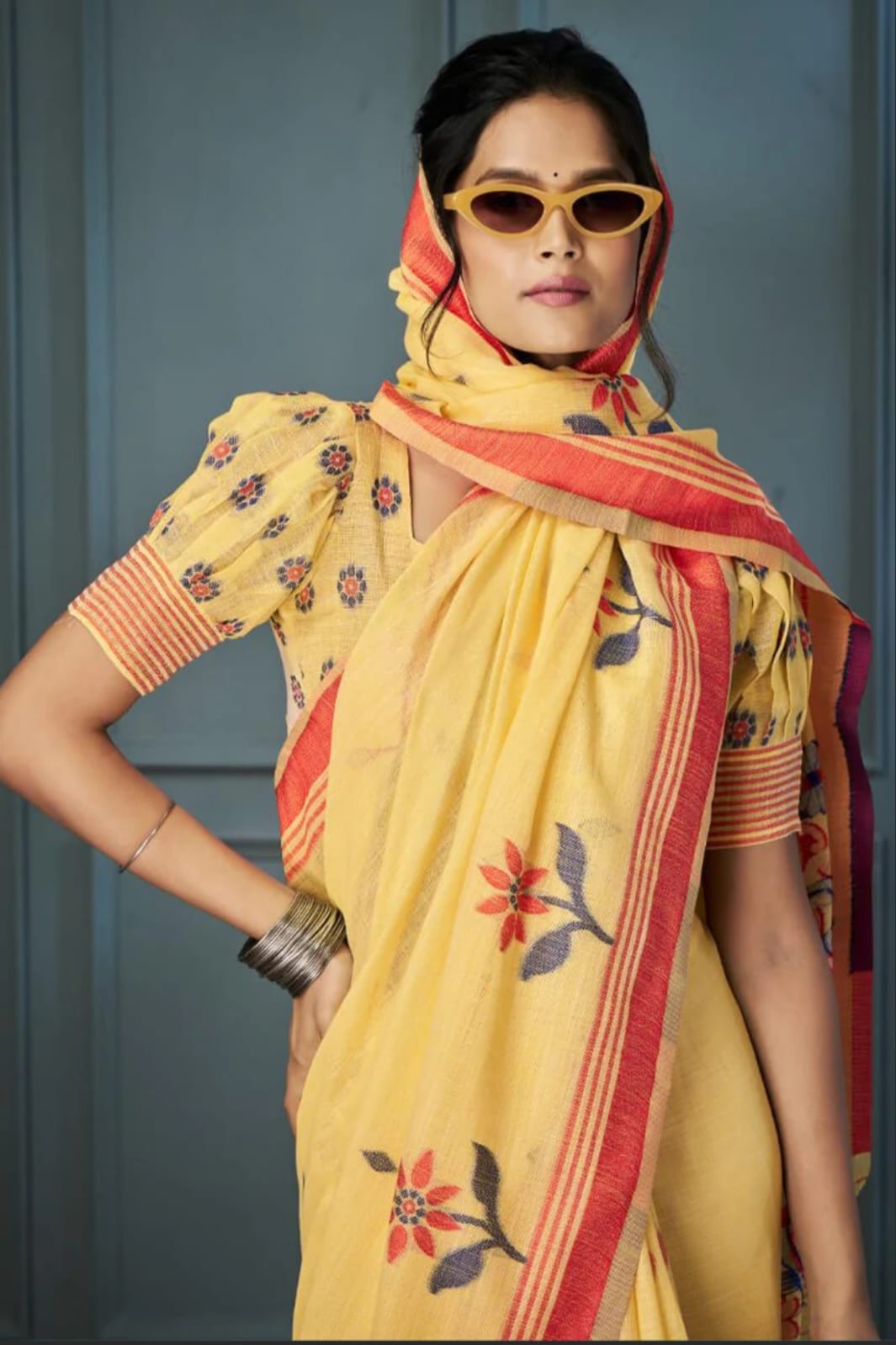 Plain Linen Digital Print Saree – MG665.560SS
