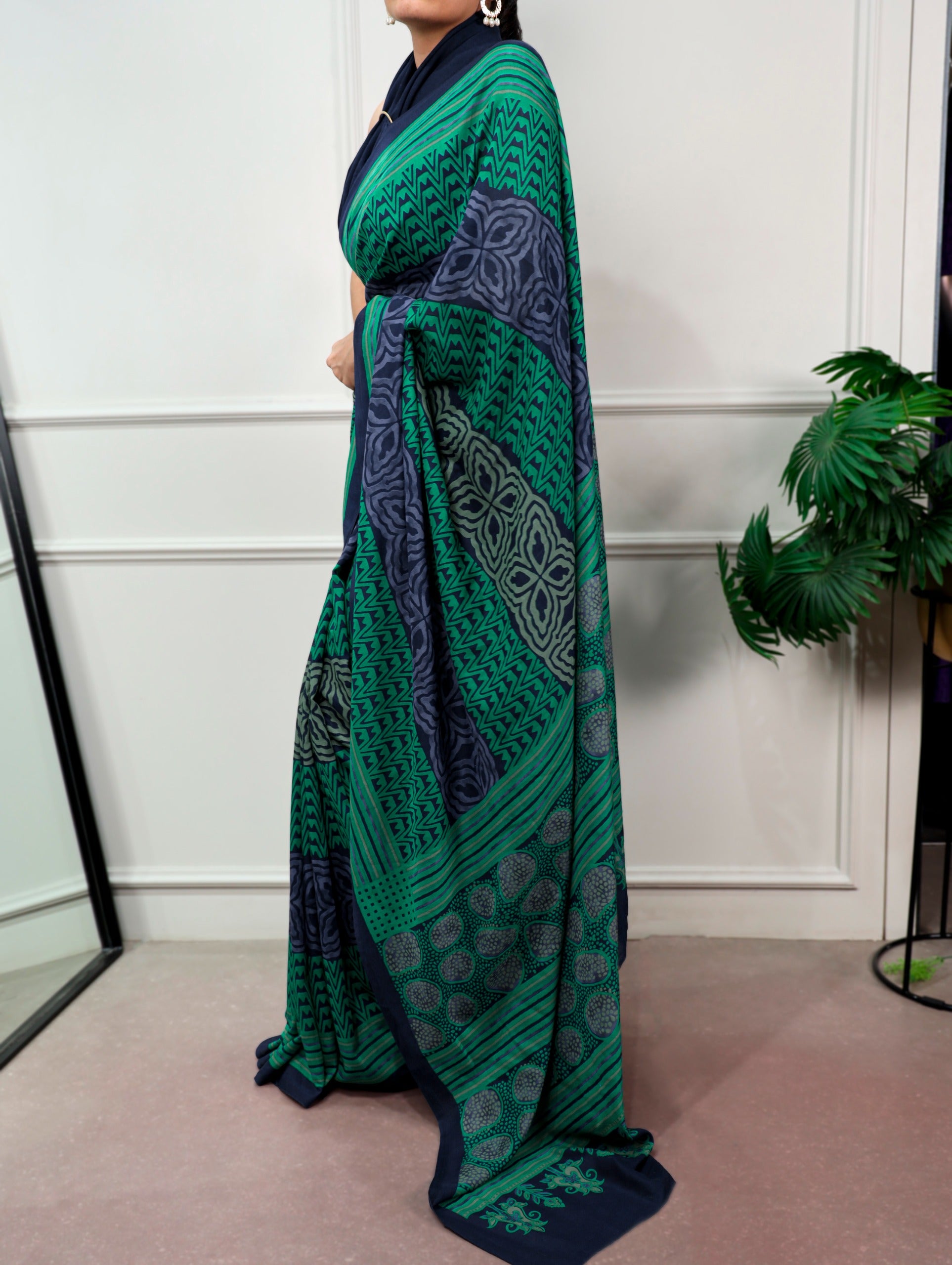 Poly Mal Cotton Printed Saree – YUTIKA-01.550SS