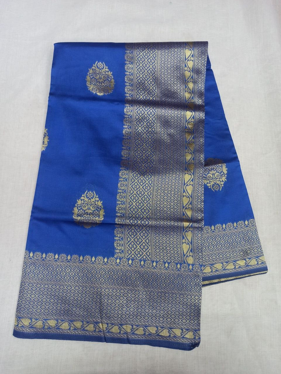 Soft Lichi Silk Saree with All-Over Jacquard Work & Matching Blouse – Elegant Traditional Wear
