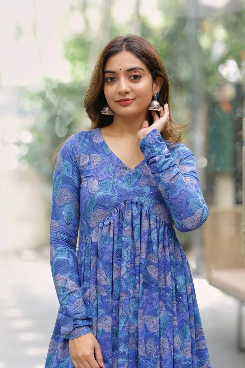 Elegant Digital Print Kurti Set in Premium Pure Reyon – Stylish & Comfortable
