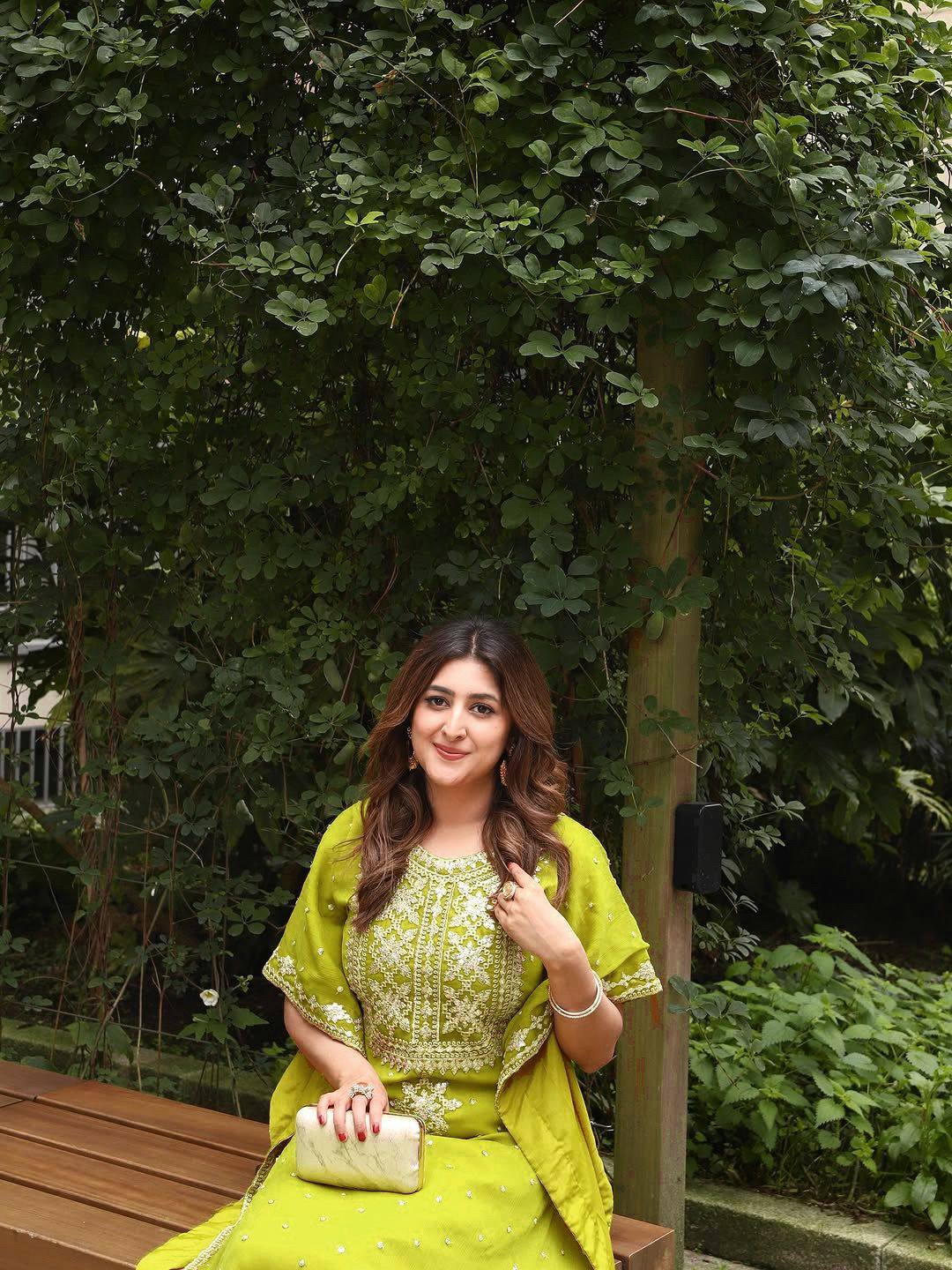 Designer Faux Georgette Embroidered Kaftan Kurti Pant Set | Party & Festive Wear| D.No- 1315.95