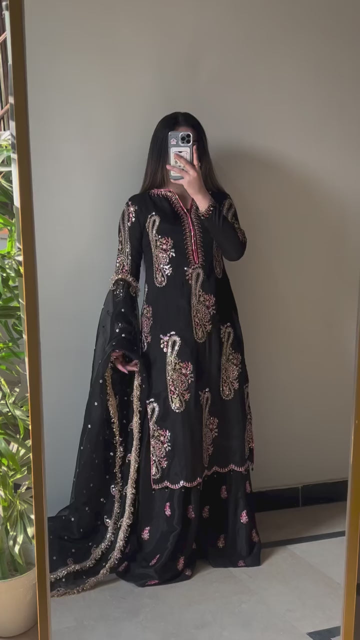 Heavy Chinon Embroidered Kurti Plazzo Set ssvf_jf035.1149