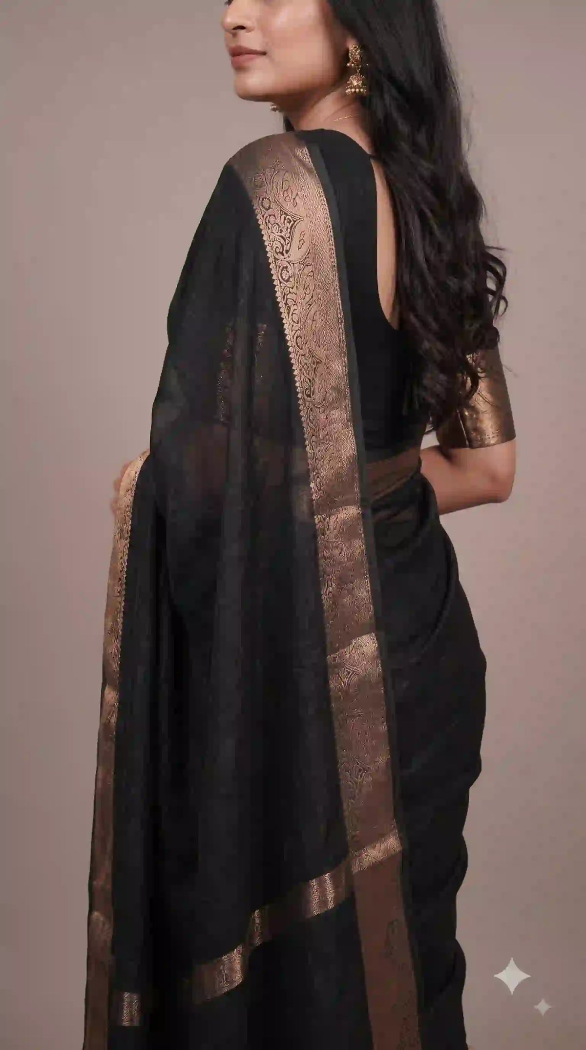 Black marshmallow saree – back view