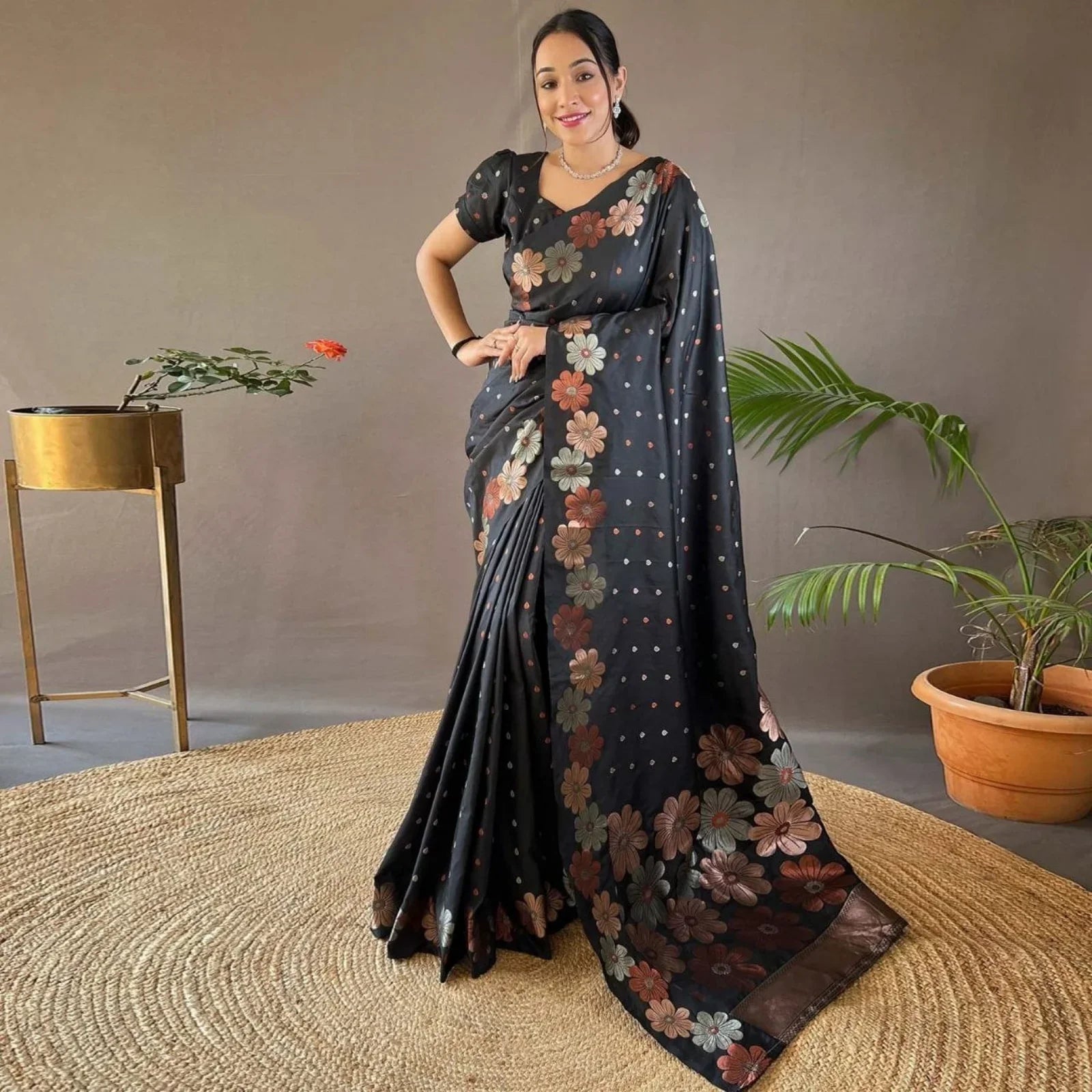 Stunning Soft Lichi Silk Saree With Rich Pallu & Jacquard Blouse